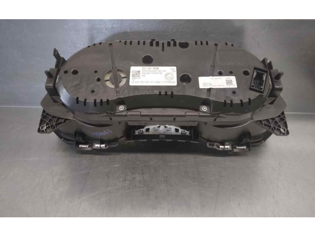 Панель приборов 3V0920741B, A2C53427456   Skoda Superb B8 (3V)       