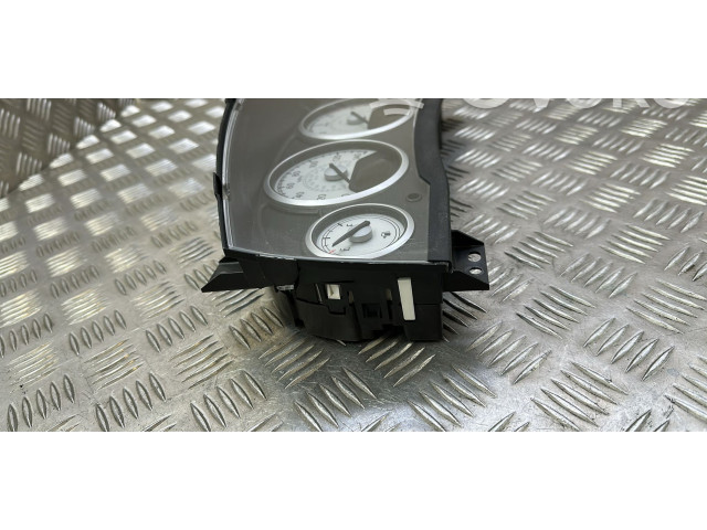 Přístrojová deska Chrysler Grand Voyager V 2011 P05082683AG