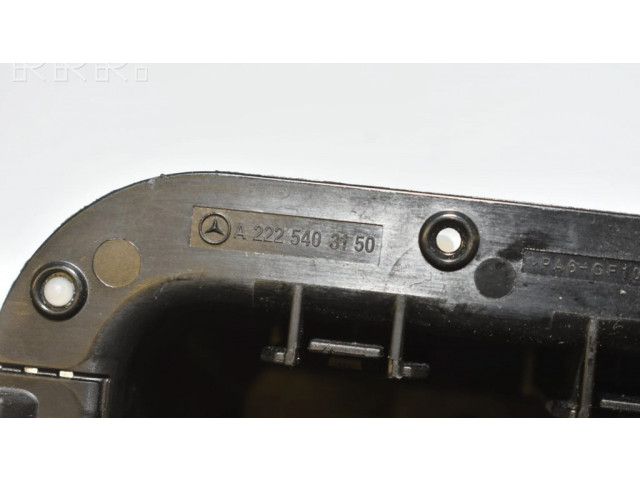 Pojistková skříňka Крышка ящика предохранителей A2225403150 Mercedes-Benz C W205 2015
