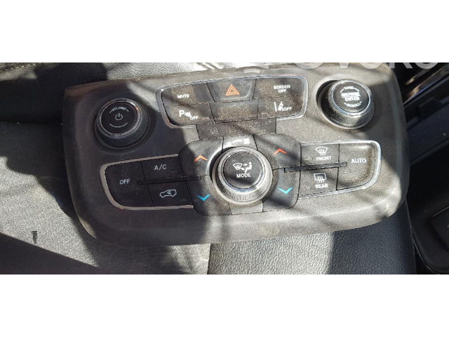 Блок управления климат-контролем P6TM19DX9AB, 60928135   Jeep Compass