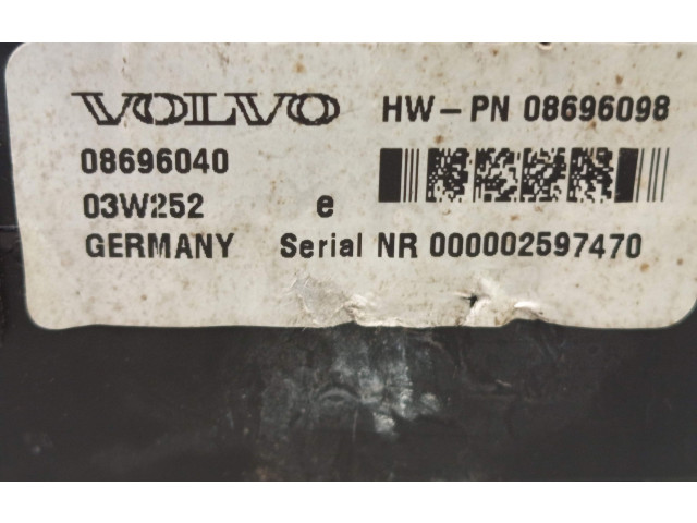 Блок предохранителей 08696040, 8622520   Volvo XC90    