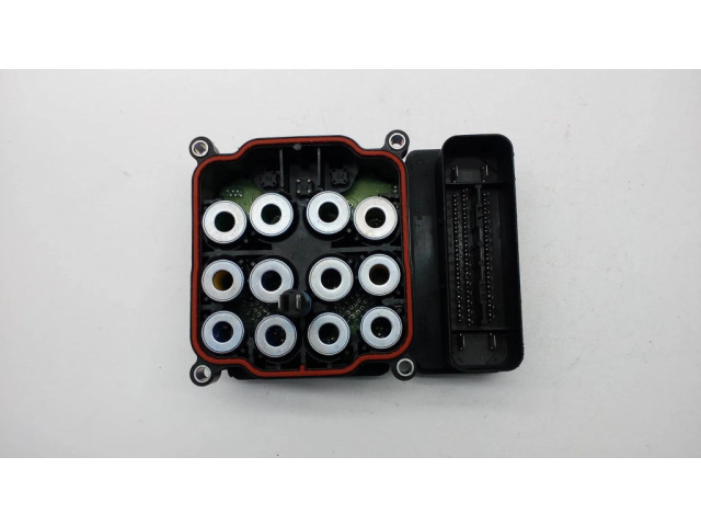 Jednotka ABS 6860731, 3451686073001 BMW 3 F30 F35 F31 2013