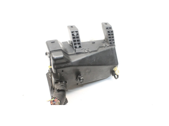 Pojistková skříňka 86384005 Mitsubishi Pajero 2008