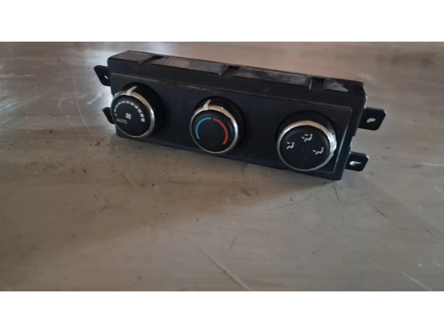 Блок управления климат-контролем    Chrysler Town & Country V