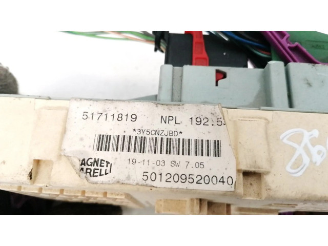 Pojistková skříňka 46750594, 091003 Fiat Stilo 2004