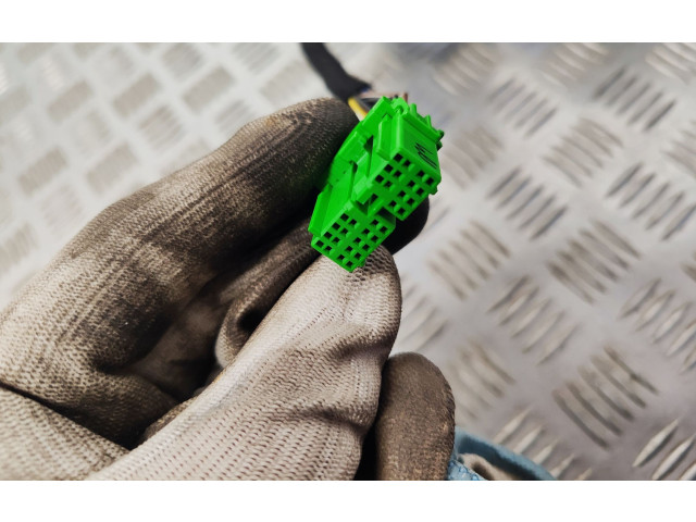 Зеркало электрическое        Volvo V60  2013 - 2018 года   