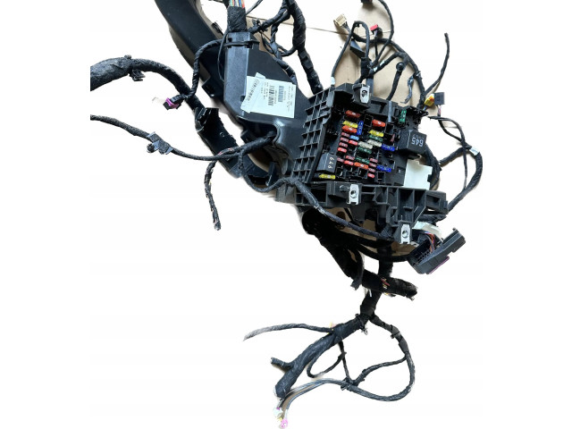 Блок предохранителей     Skoda Kodiaq    