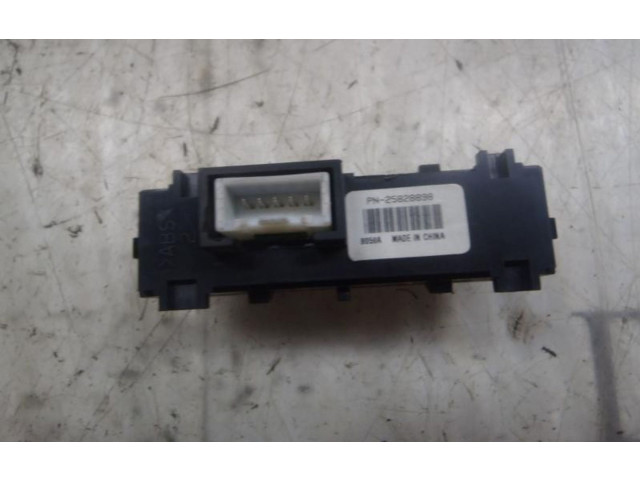 Блок управления 25828899, 25828898 Cadillac SRX