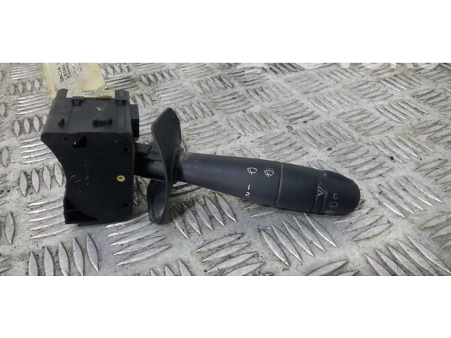 Ручка стеклоочистителей 6001549644 Dacia Logan I