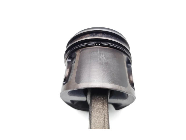 Píst D4HB Hyundai Santa Fe D4HB