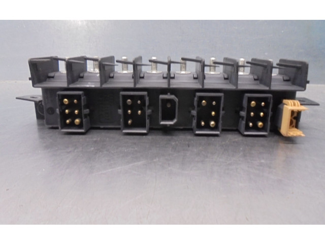 Pojistková skříňka Řídící jednotka BSM 4A0941822 Audi A8 S8 D2 4D 1997