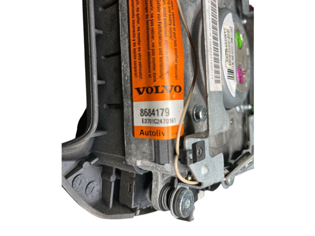 Подушка безопасности водителя 8684179, 9452797   Volvo V70