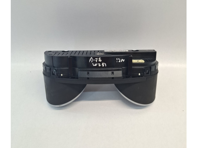 Панель приборов A2519006000 Mercedes-Benz R W251