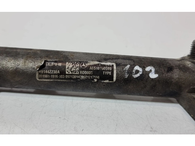 Vstřikovací lišta A6510700595, R9144Z230A Mercedes-Benz C W204