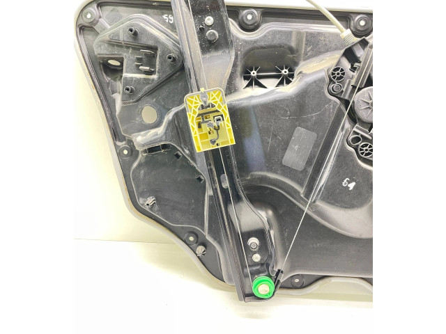 Zámek zadních dveří 30753328 Volvo XC60 2015