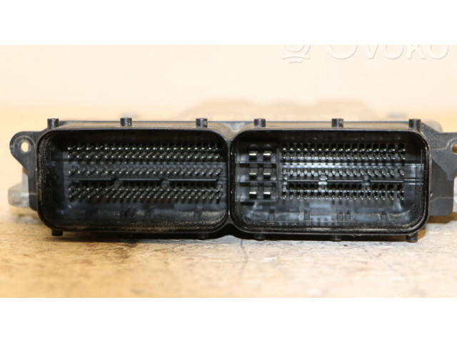 Блок управления двигателя 04l907309p, 0281031483   Volkswagen Tiguan