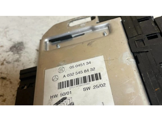 Pojistková skříňka A0325458432, 05045134 Mercede-Benz S W220 2002