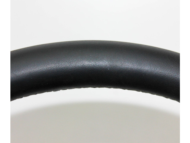 Volant Volkswagen Touareg II 2011 7P6419091  