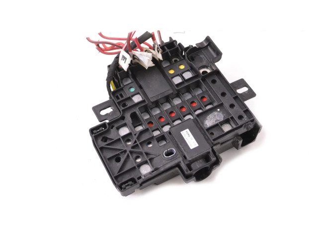   Pojistková skříňka 101327200F   Tela Model S 2015