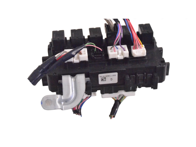 Блок предохранителей Infiniti Q50