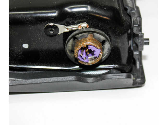 Подушка безопасности для колен 8T0880842B   Audi A5 8T 8F