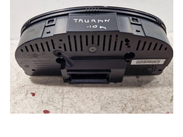 Панель приборов 1T0920874D, V0005000   Volkswagen Touran II       