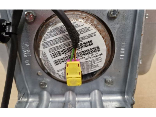 Подушка безопасности пассажира 519446610   Fiat 500L