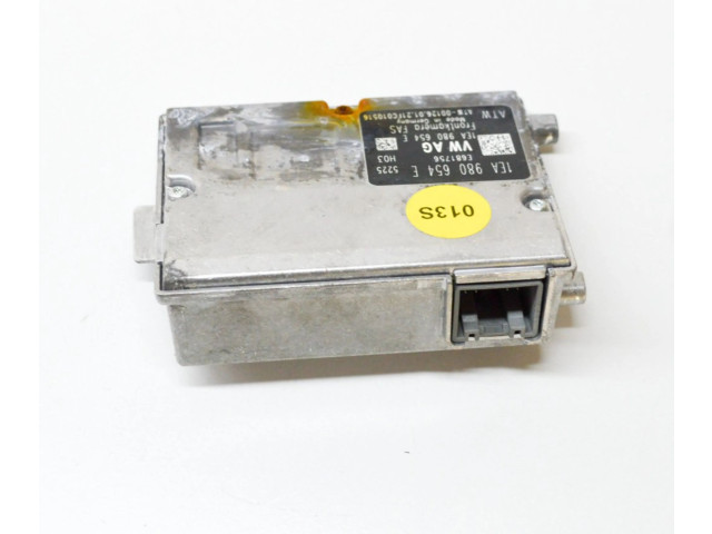 Vaizdo kamera priekiniame bamperyje