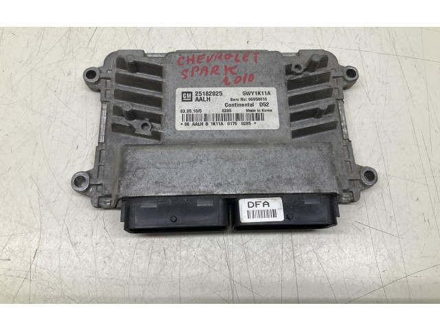 Блок управления двигателя 25182025, 25182025   Chevrolet Spark