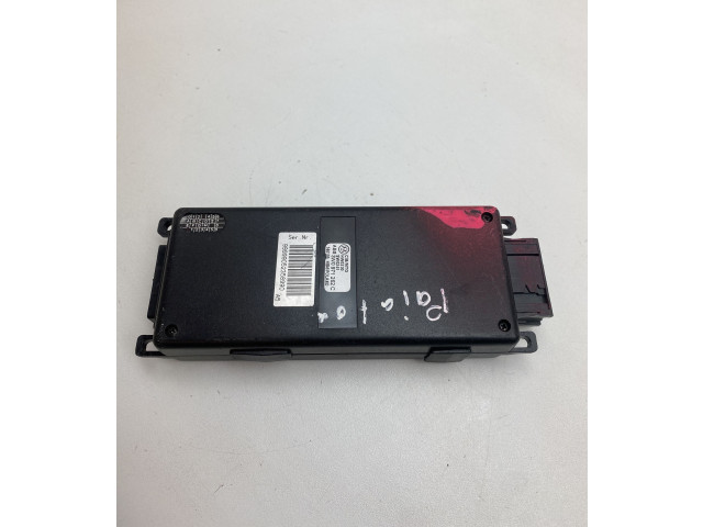 Tālruņa vadības bloks