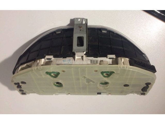 Панель приборов WGCB80 Mazda Premacy