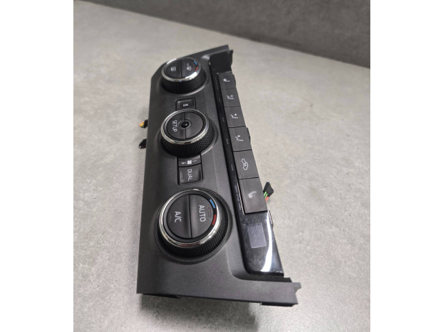 Блок управления климат-контролем 5E0907044M, 5HB01128243 Skoda Octavia Mk3 (5E)