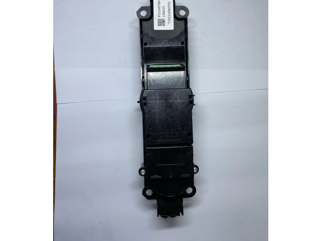 Блок управления кондиционера воздуха / климата/ печки (в салоне)     31346789, 15210090701    Volvo XC90 