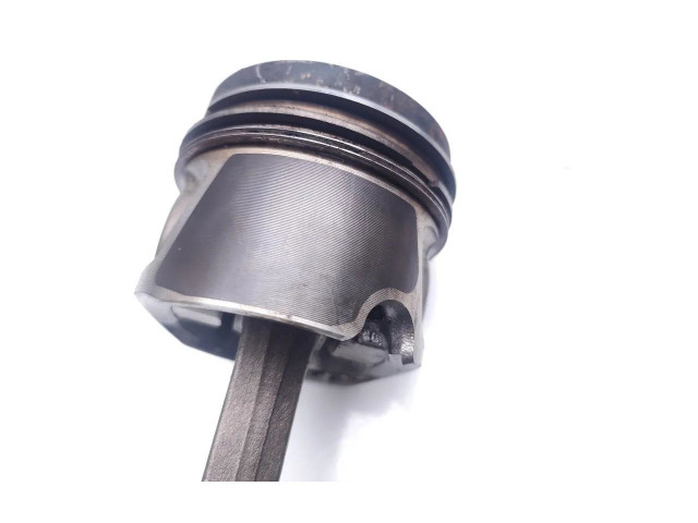  Поршень с шатуном CBAB CBAB  Audi A3 S3 8P  