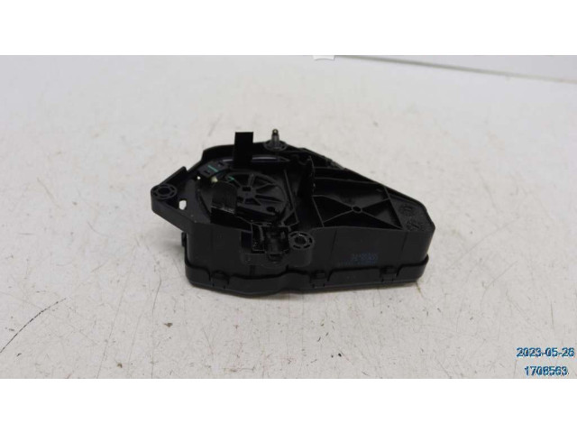 Zámek zadních dveří 31440645 Volvo XC60 2012