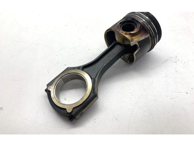 Píst A6510300117, 1402300105 Mercedes-Benz E W212 651.924