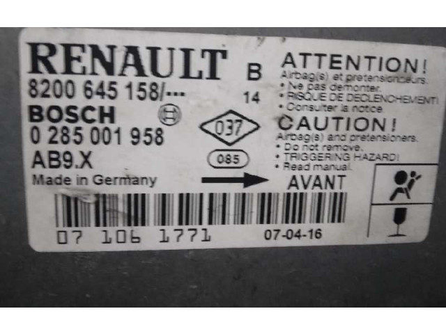 Блок подушек безопасности 8200645158, 0285001958 Renault Clio II