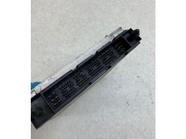 Блок управления двигателя 08677708A, 28SA5360   Volvo V70