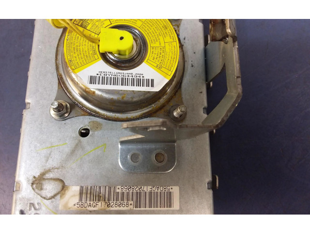 Подушка безопасности пассажира Peugeot 107