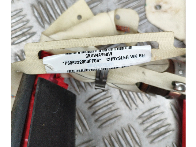 Боковая подушка безопасности 52029296AF, P606222000FF06 Jeep Grand Cherokee (WK)