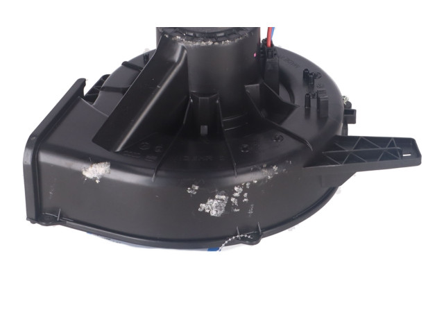 Вентилятор печки 6R1819015A Skoda Fabia Mk3 (NJ)