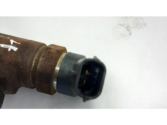 Форсунка 0445110340    Citroen C4 I для дизельного двигателя 9HP (DV6DTED) 1.6