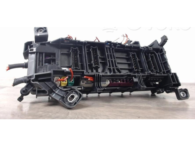 Блок предохранителей  2465401850, 2465401850   Mercedes-Benz A W176    