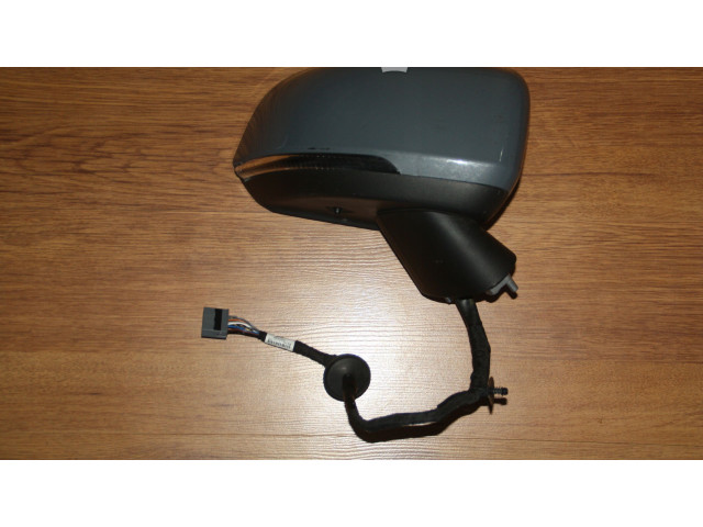 Зеркало электрическое Volvo XC40 - года