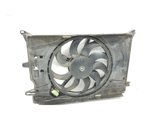 Вентилятор радиатора 52009102, 52182015 Jeep Renegade 1.4