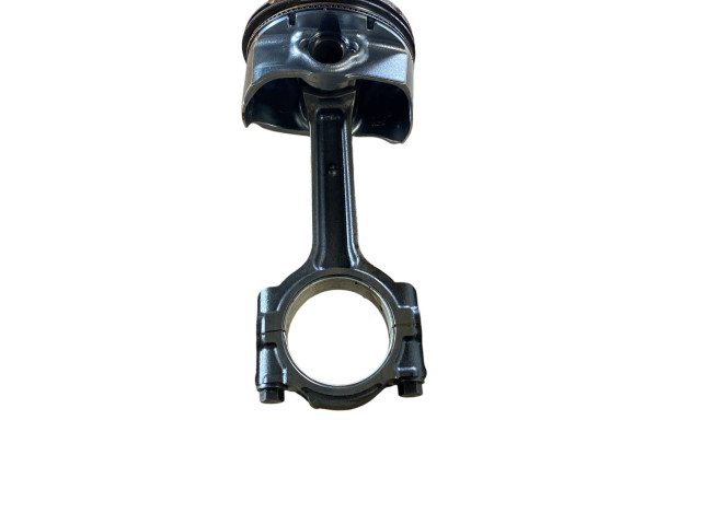 Поршень с шатуном 12714549, 12658744 Chevrolet Camaro