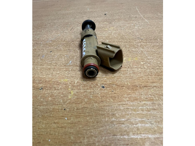 Vstřikovač 232500T030, F5350 Toyota Avensis T270