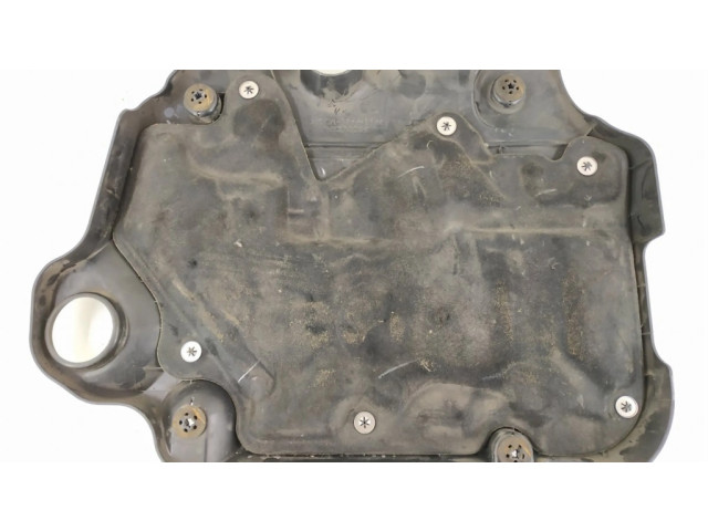 Крышка двигателя (отделка)