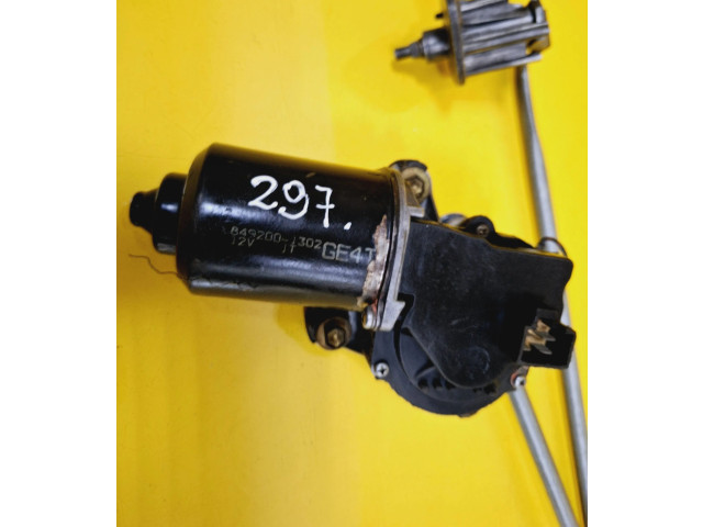 Моторчик дворников 849200-1302 Mazda 626