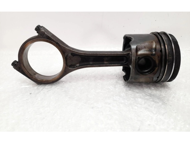 Поршень с шатуном Jaguar XF X250